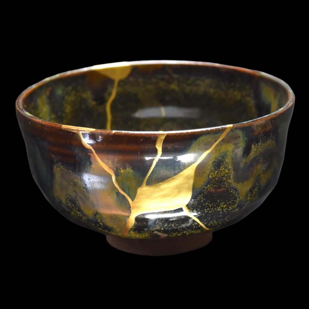 Traditional Kintsugi Shop: Kintsugi By Myriam greff