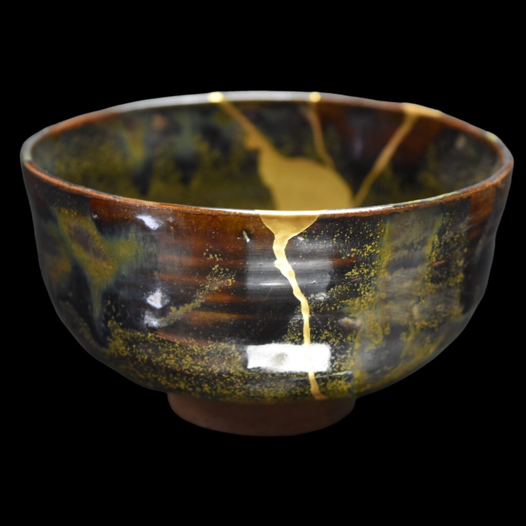Traditional Kintsugi Shop: Kintsugi By Myriam greff