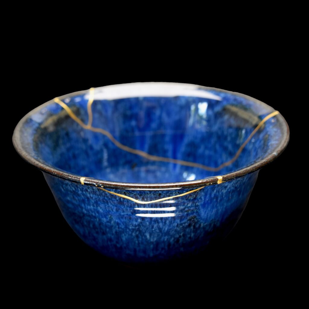 Traditional Kintsugi Shop: Kintsugi By Myriam greff