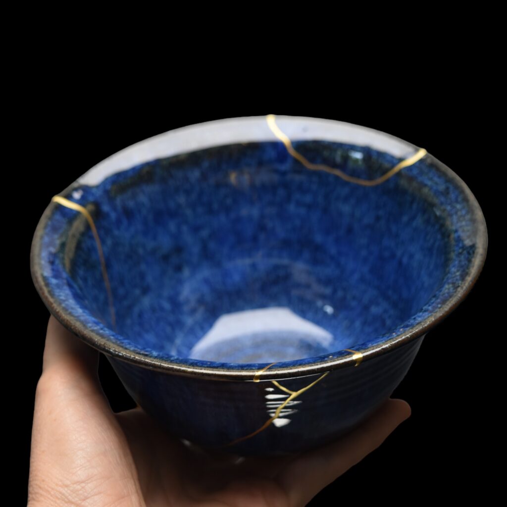 Traditional Kintsugi Shop: Kintsugi By Myriam greff