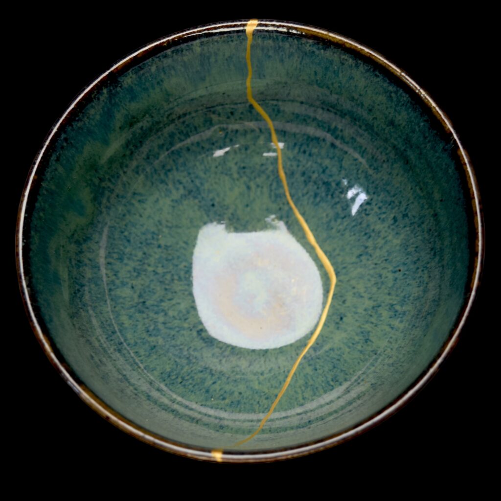 Traditional Kintsugi Shop: Kintsugi By Myriam greff