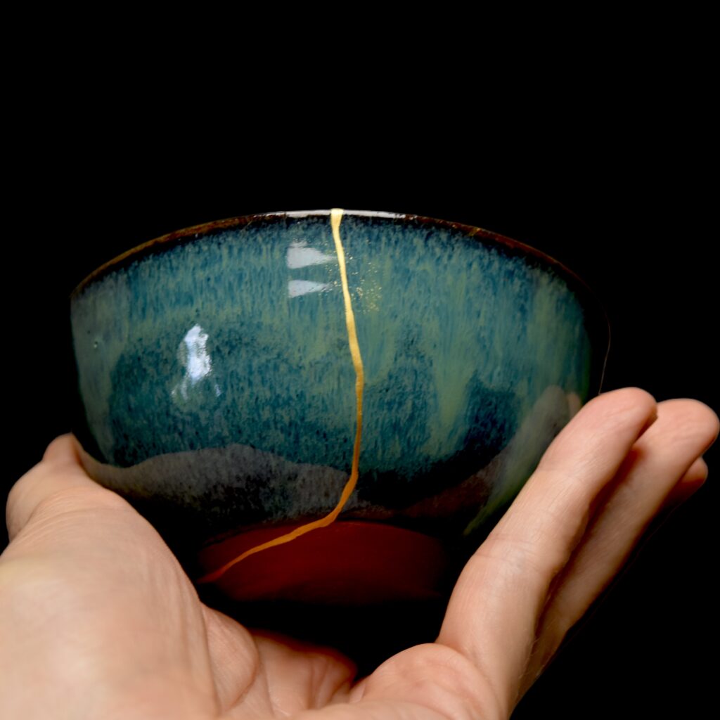 Traditional Kintsugi Shop: Kintsugi By Myriam greff