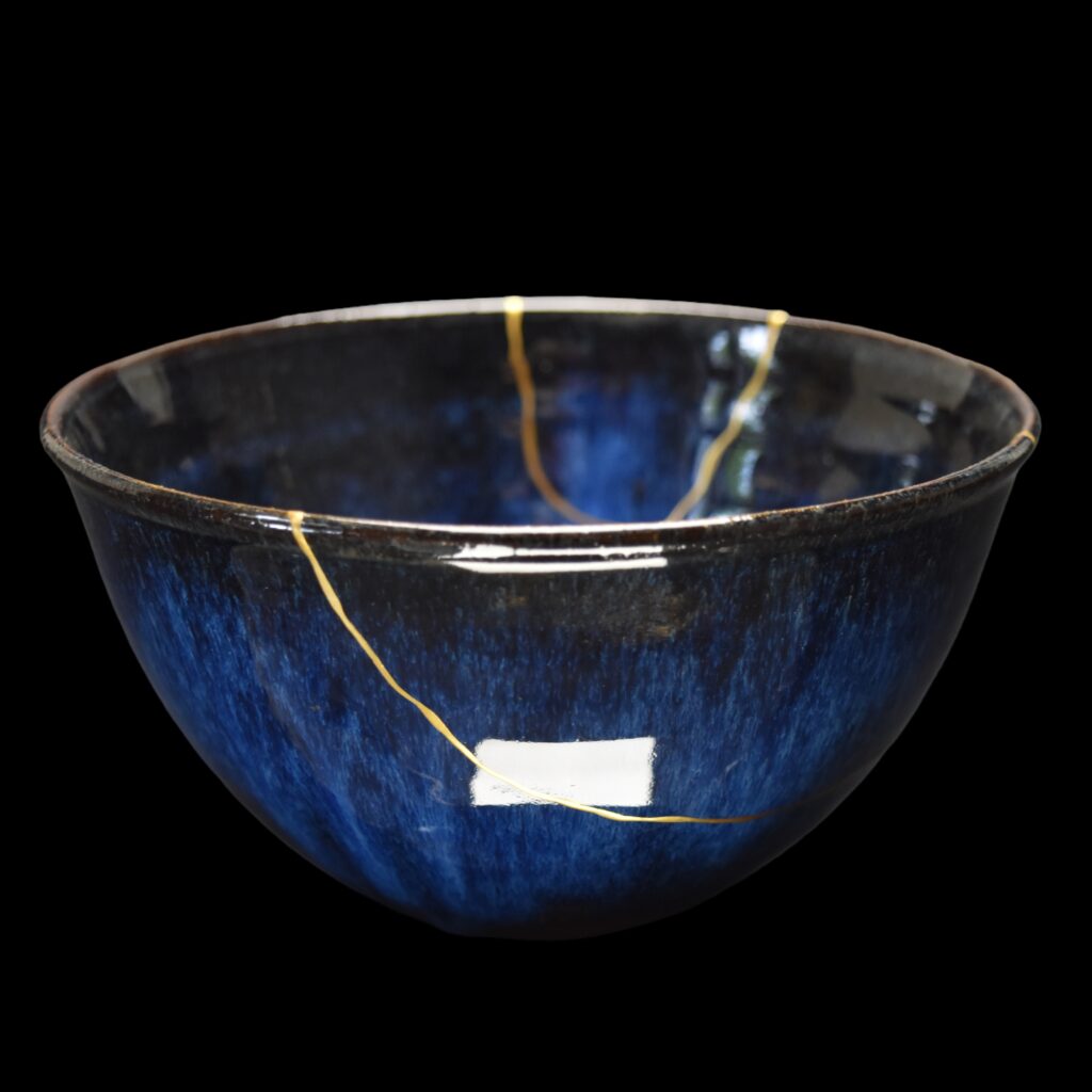 Traditional Kintsugi Shop: Kintsugi By Myriam greff