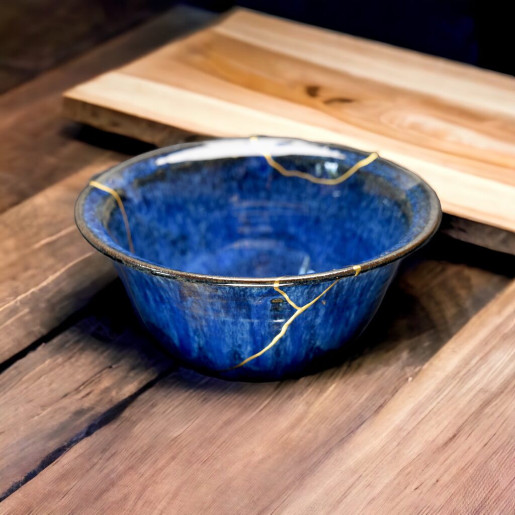 Traditional Kintsugi Shop: Kintsugi By Myriam greff
