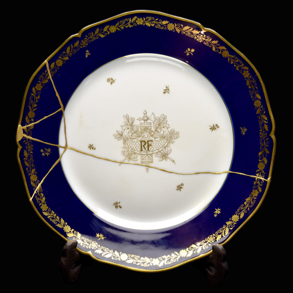 Traditional Kintsugi Shop: Kintsugi By Myriam greff