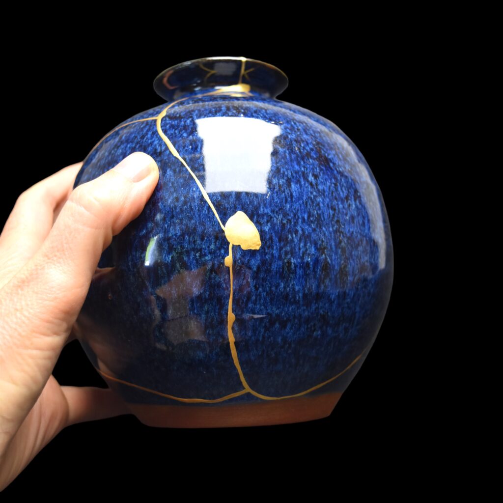 Traditional Kintsugi Shop: Kintsugi By Myriam greff