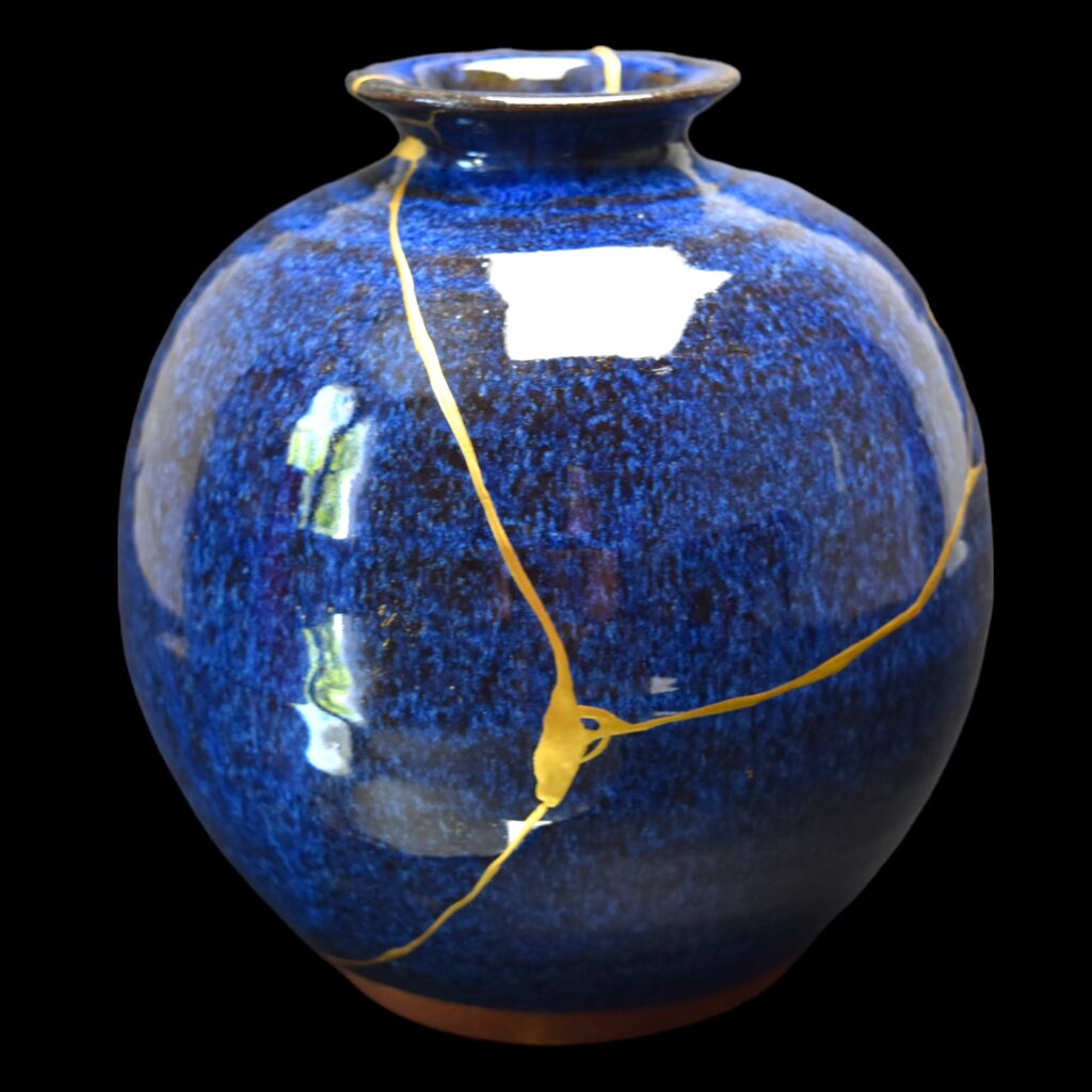 Traditional Kintsugi Shop: Kintsugi By Myriam greff