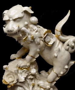 Alternative view of Antique : sculpture of Fo dog with its puppies