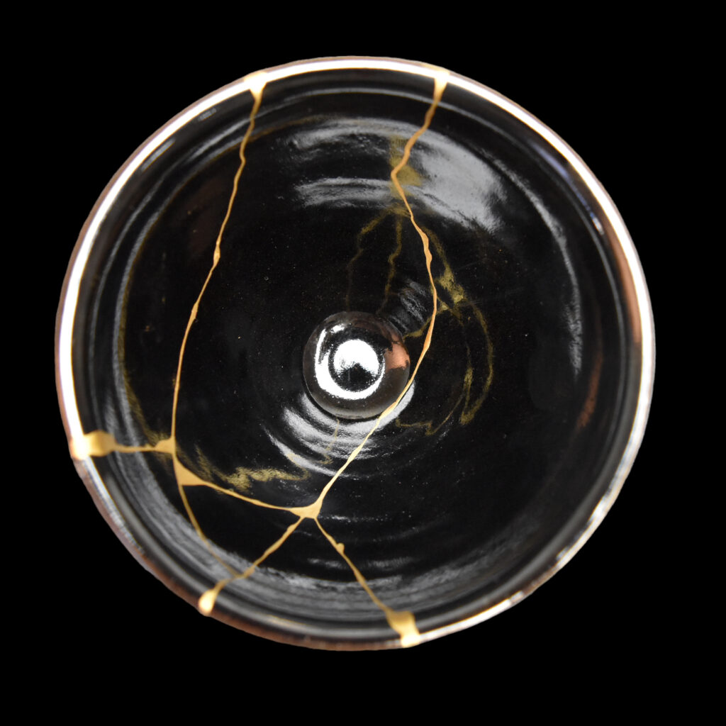 Traditional Kintsugi Shop: Kintsugi By Myriam greff