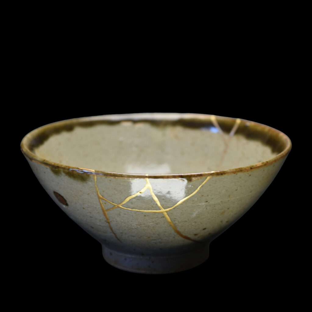 Traditional Kintsugi Shop: Kintsugi By Myriam greff