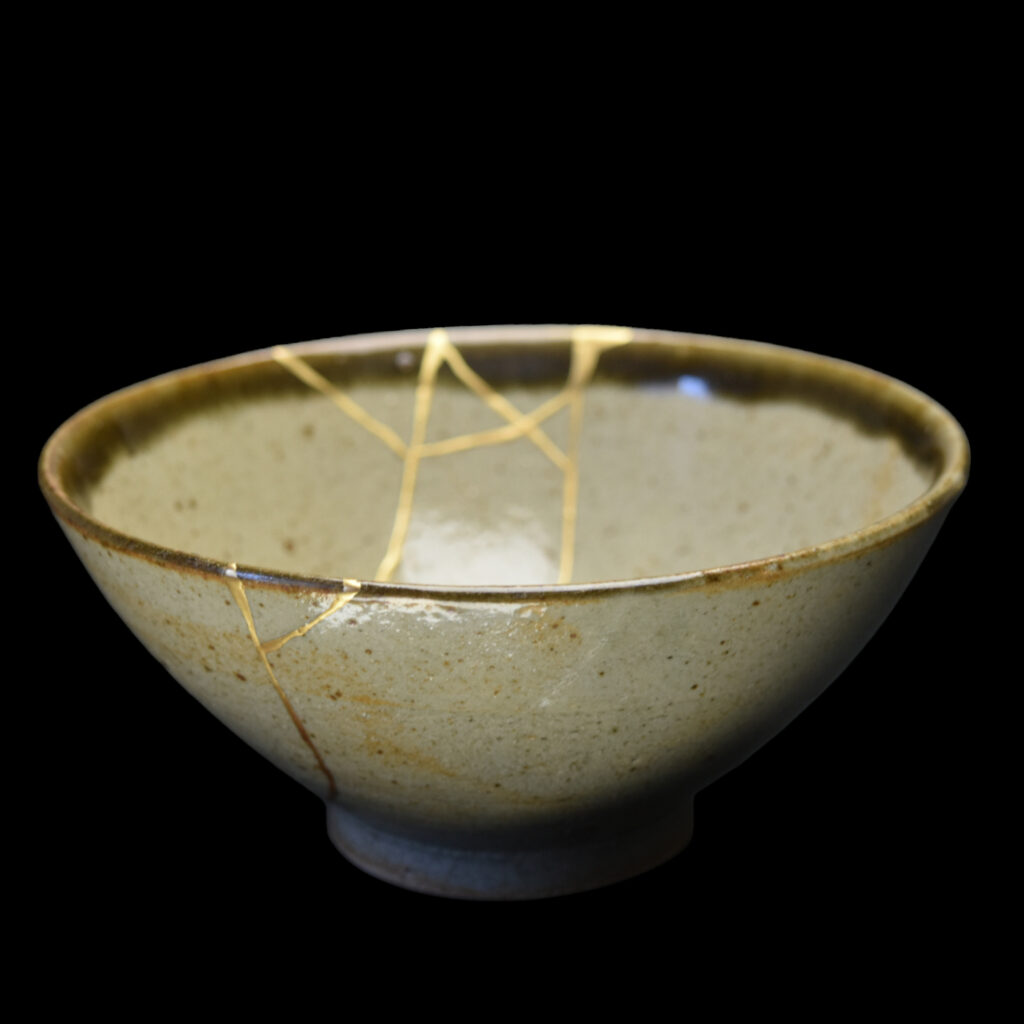 Traditional Kintsugi Shop: Kintsugi By Myriam greff