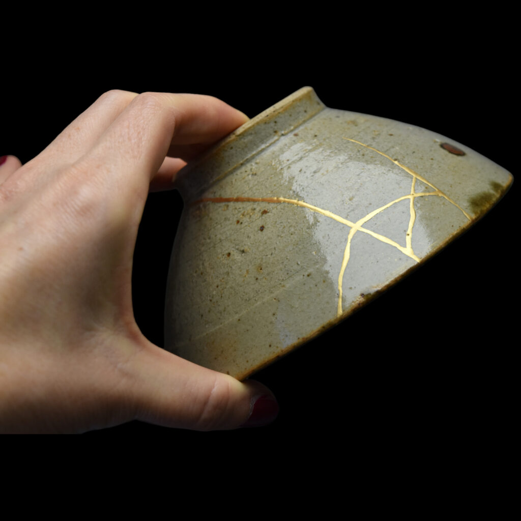 Traditional Kintsugi Shop: Kintsugi By Myriam greff