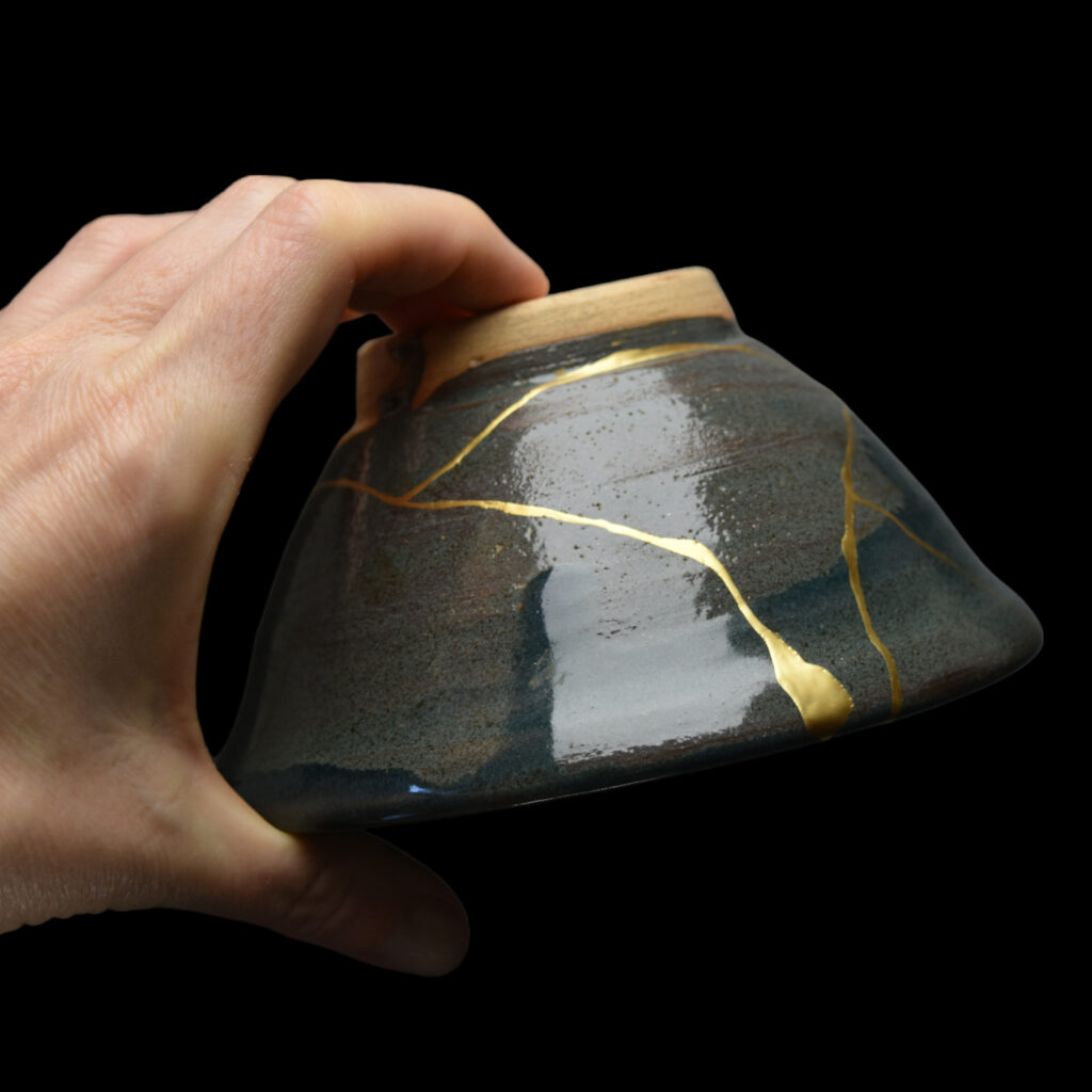 Traditional Kintsugi Shop: Kintsugi By Myriam greff