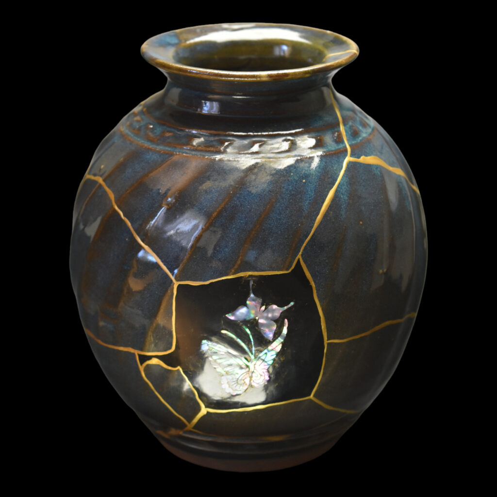 Traditional Kintsugi Shop: Kintsugi By Myriam greff
