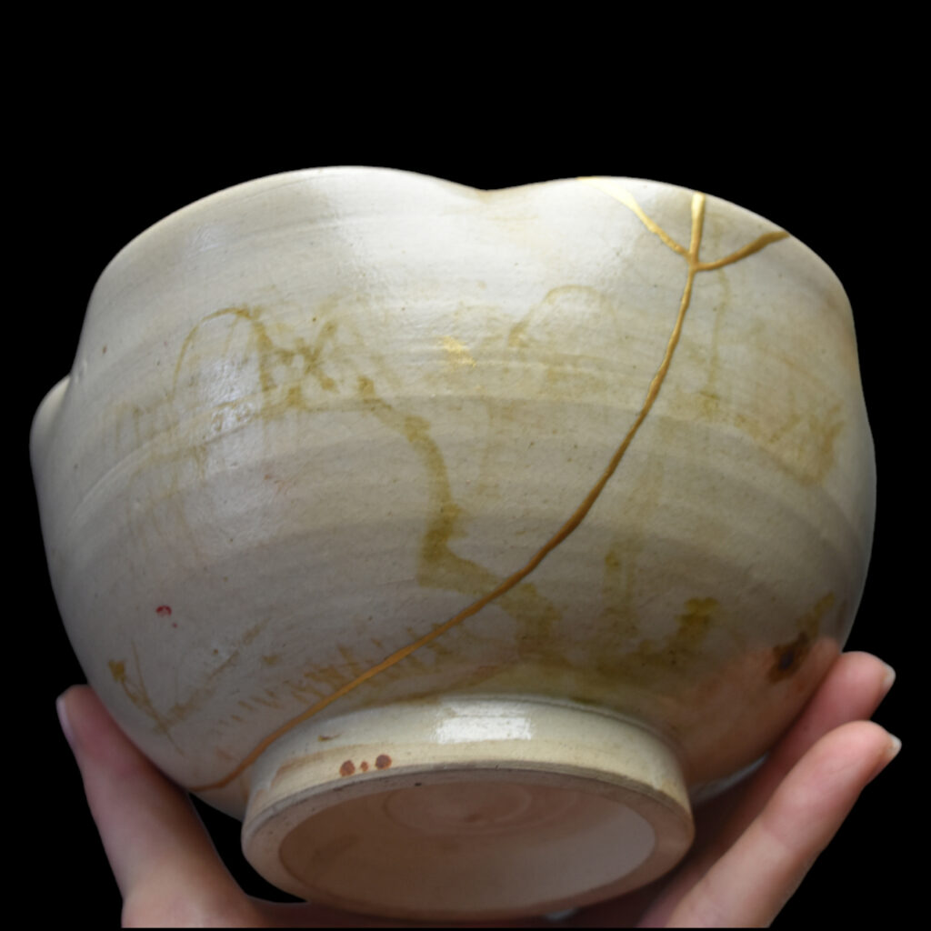 Traditional Kintsugi Shop: Kintsugi By Myriam greff