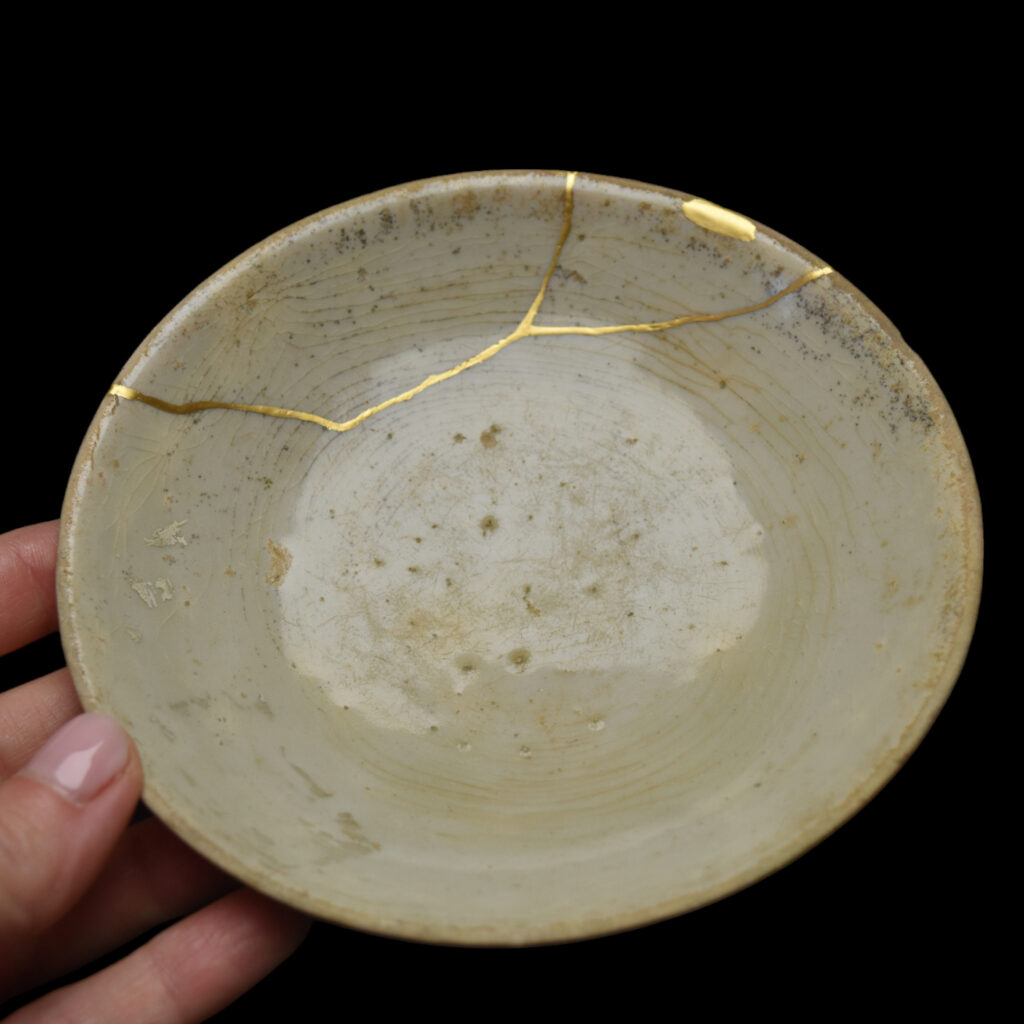 Traditional Kintsugi Shop: Kintsugi By Myriam greff