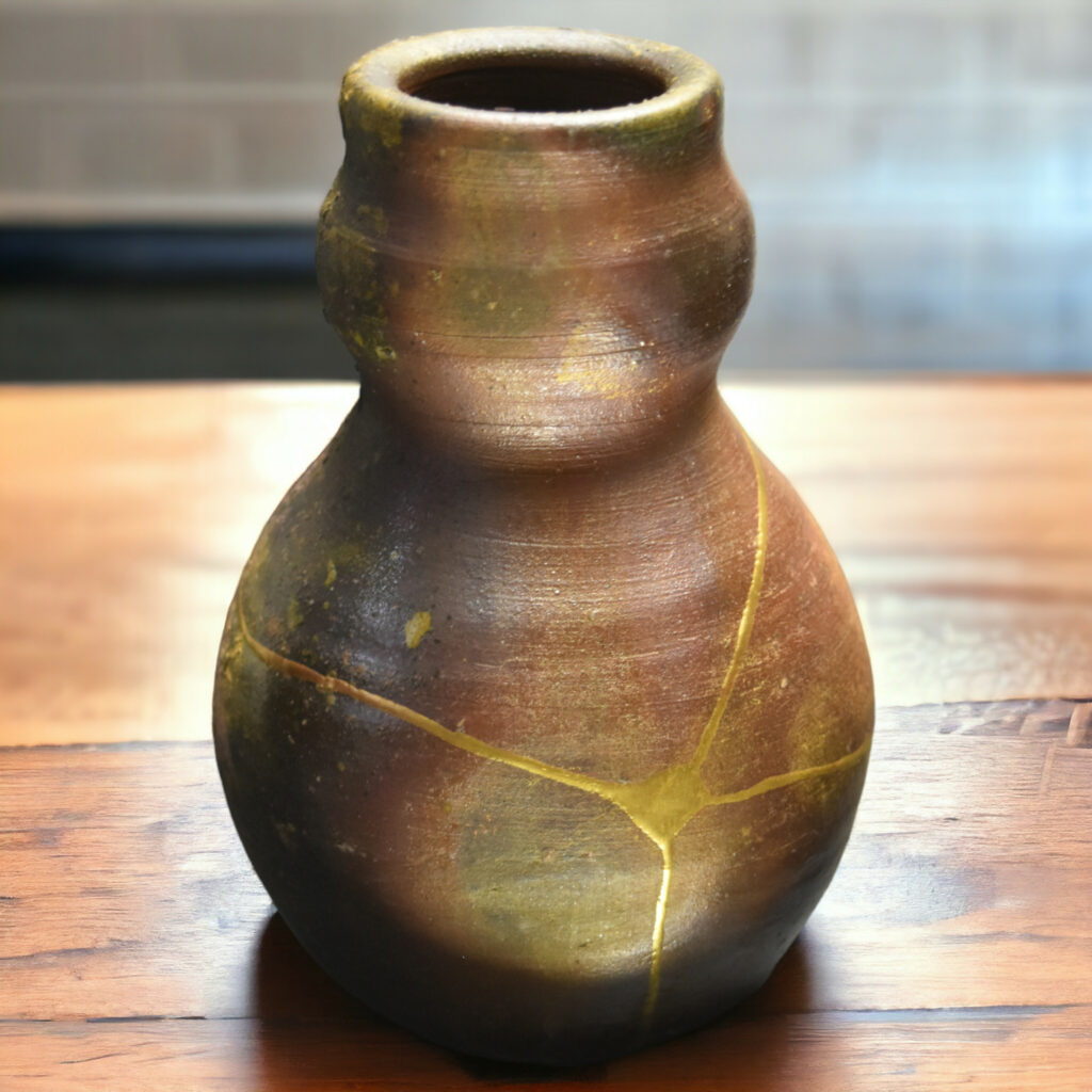 Traditional Kintsugi Shop: Kintsugi By Myriam greff