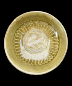 Alternative view of Antique green celadon bowl, Song Dynasty (960- 1279)