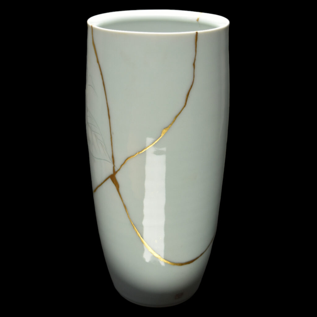 Traditional Kintsugi Shop: Kintsugi By Myriam greff