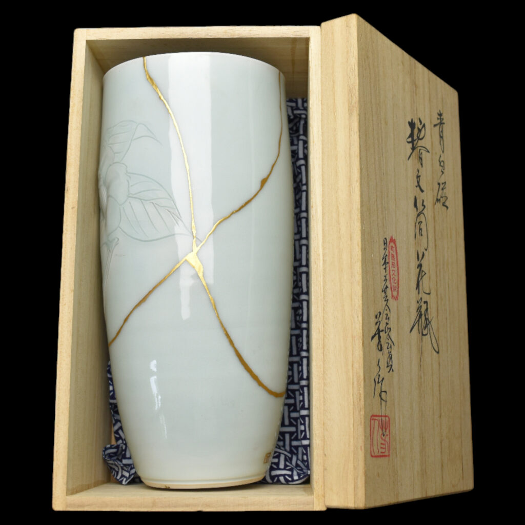 Traditional Kintsugi Shop: Kintsugi By Myriam greff