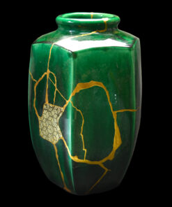 Alternative view of Green kintsugi vase with Kagome maki-e