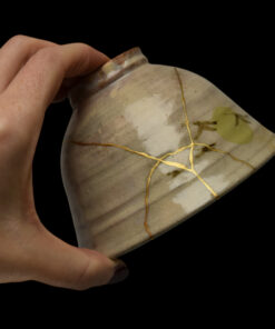 Alternative view of Kintsugi Chawan wan-nari with cranes