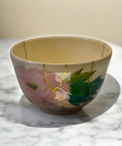 Alternative view of Kintsugi bowl with peony