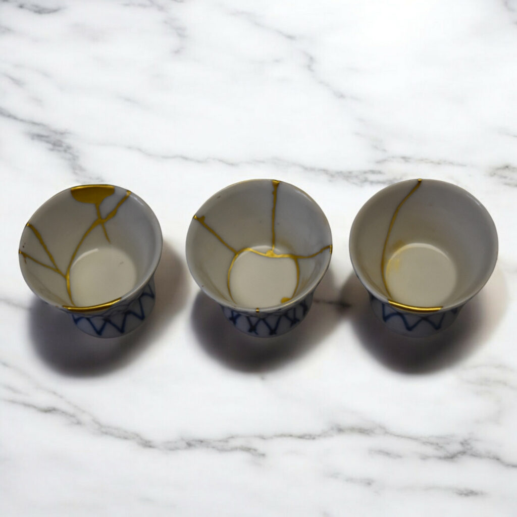 Traditional Kintsugi Shop: Kintsugi By Myriam greff