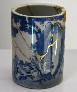 Rare 19th Century Chinese Porcelain Brush Pot for Vietnam