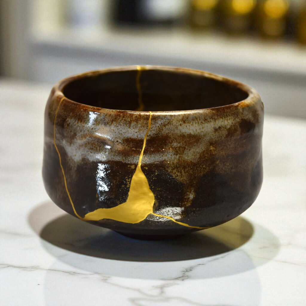Traditional Kintsugi Shop: Kintsugi By Myriam greff