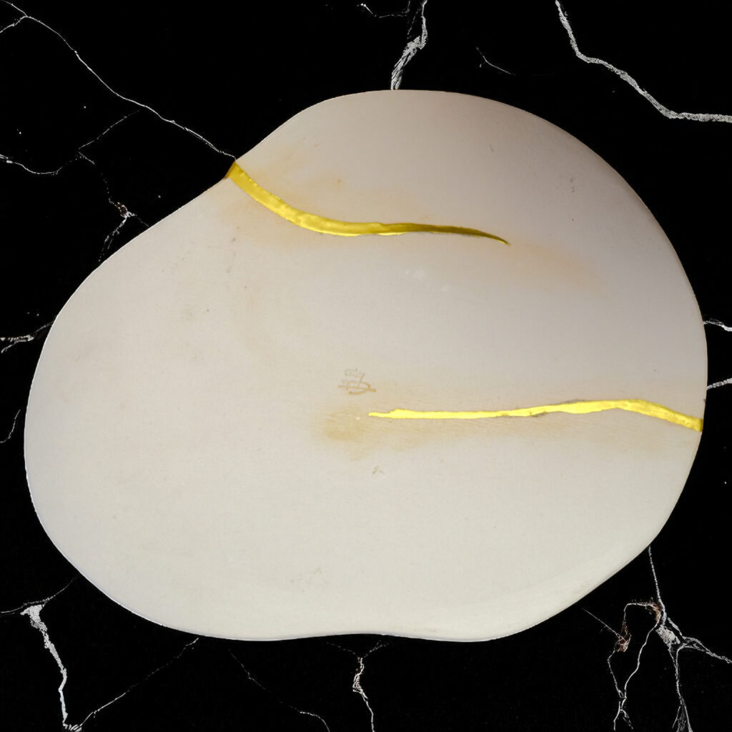 Traditional Kintsugi Shop: Kintsugi By Myriam greff