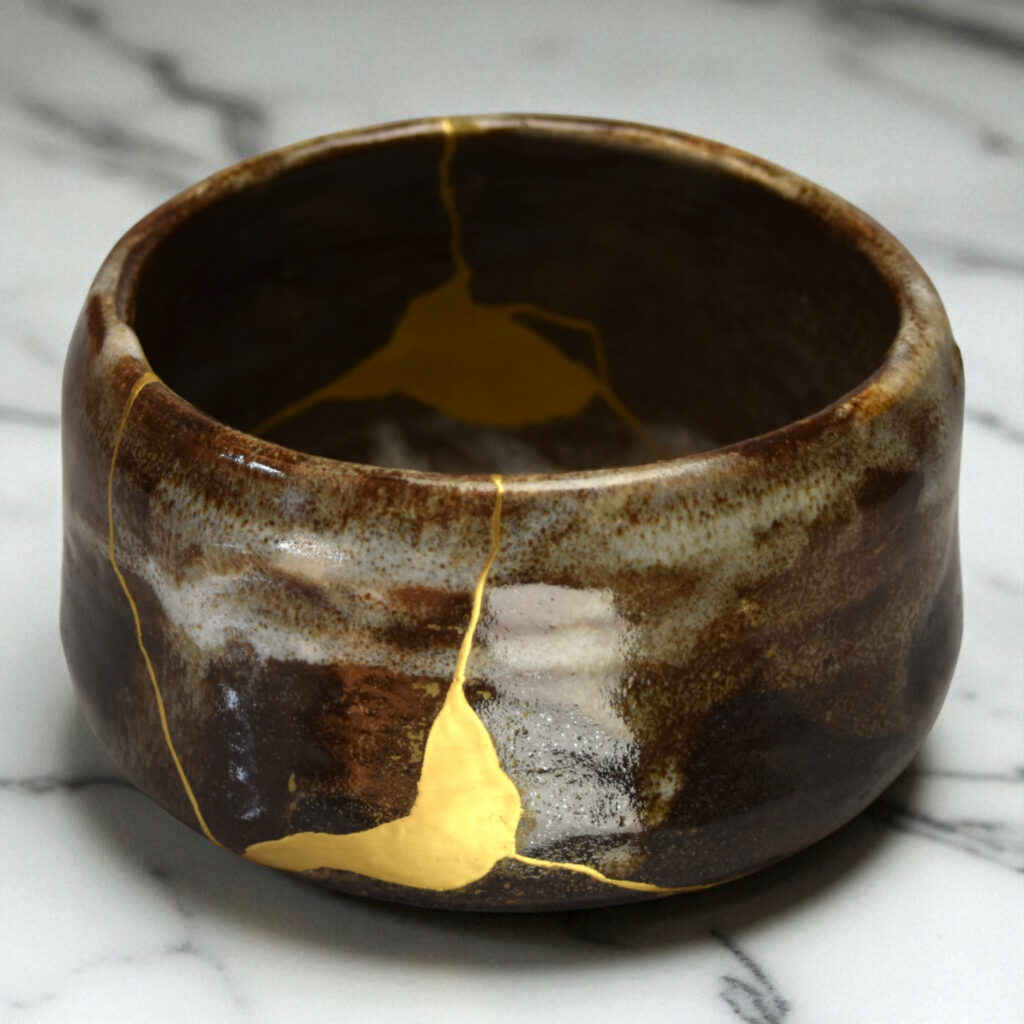 Traditional Kintsugi Shop: Kintsugi By Myriam greff