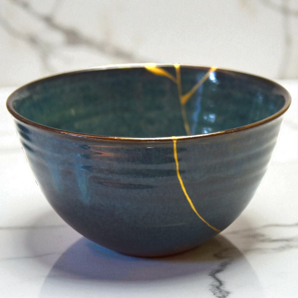 Traditional Kintsugi Shop: Kintsugi By Myriam greff