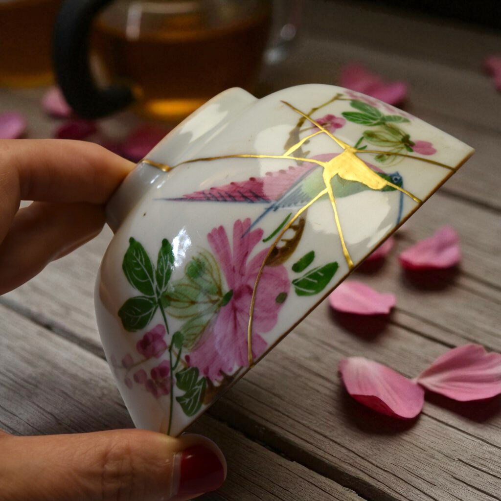 Traditional Kintsugi Shop: Kintsugi By Myriam greff