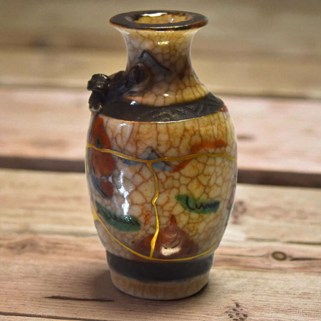 Traditional Kintsugi Shop: Kintsugi By Myriam greff