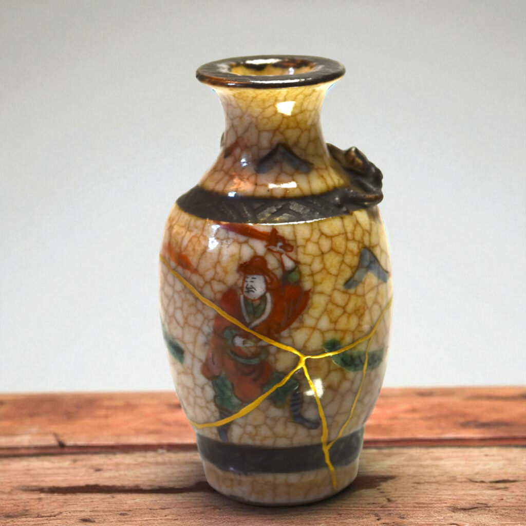 Traditional Kintsugi Shop: Kintsugi By Myriam greff