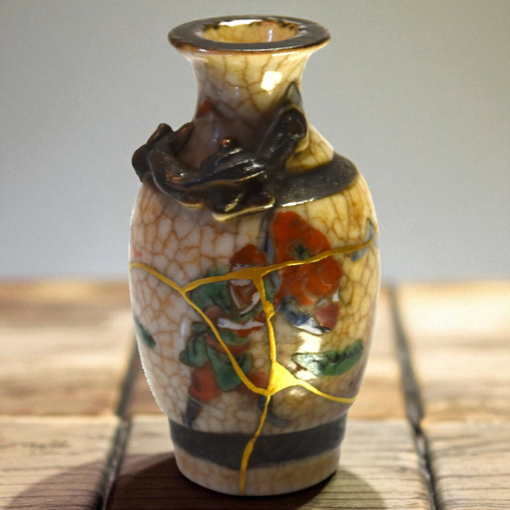 Traditional Kintsugi Shop: Kintsugi By Myriam greff