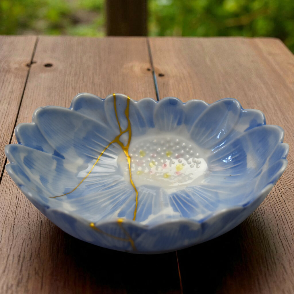 Traditional Kintsugi Shop: Kintsugi By Myriam greff