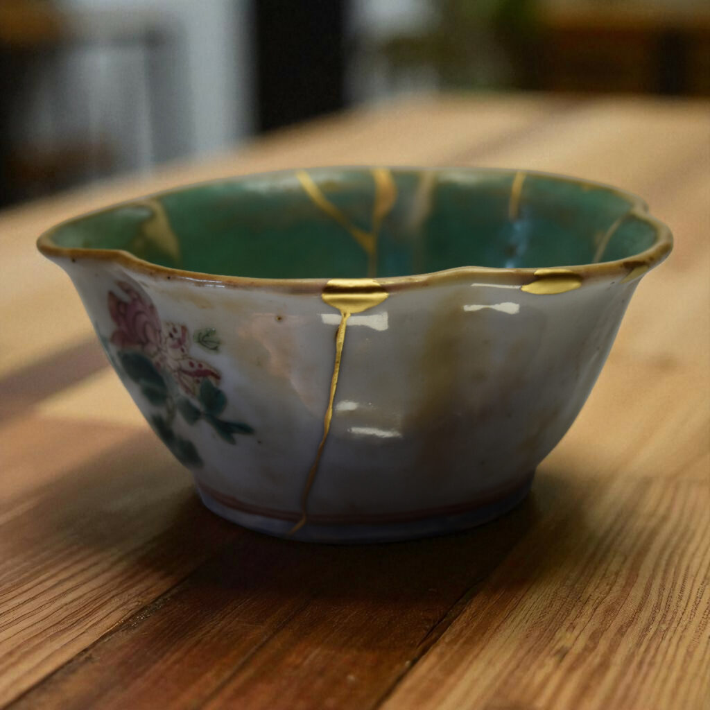 Traditional Kintsugi Shop: Kintsugi By Myriam greff