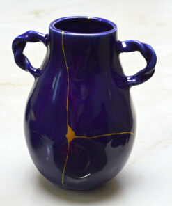 Alternative view of Blue kintsugi vase