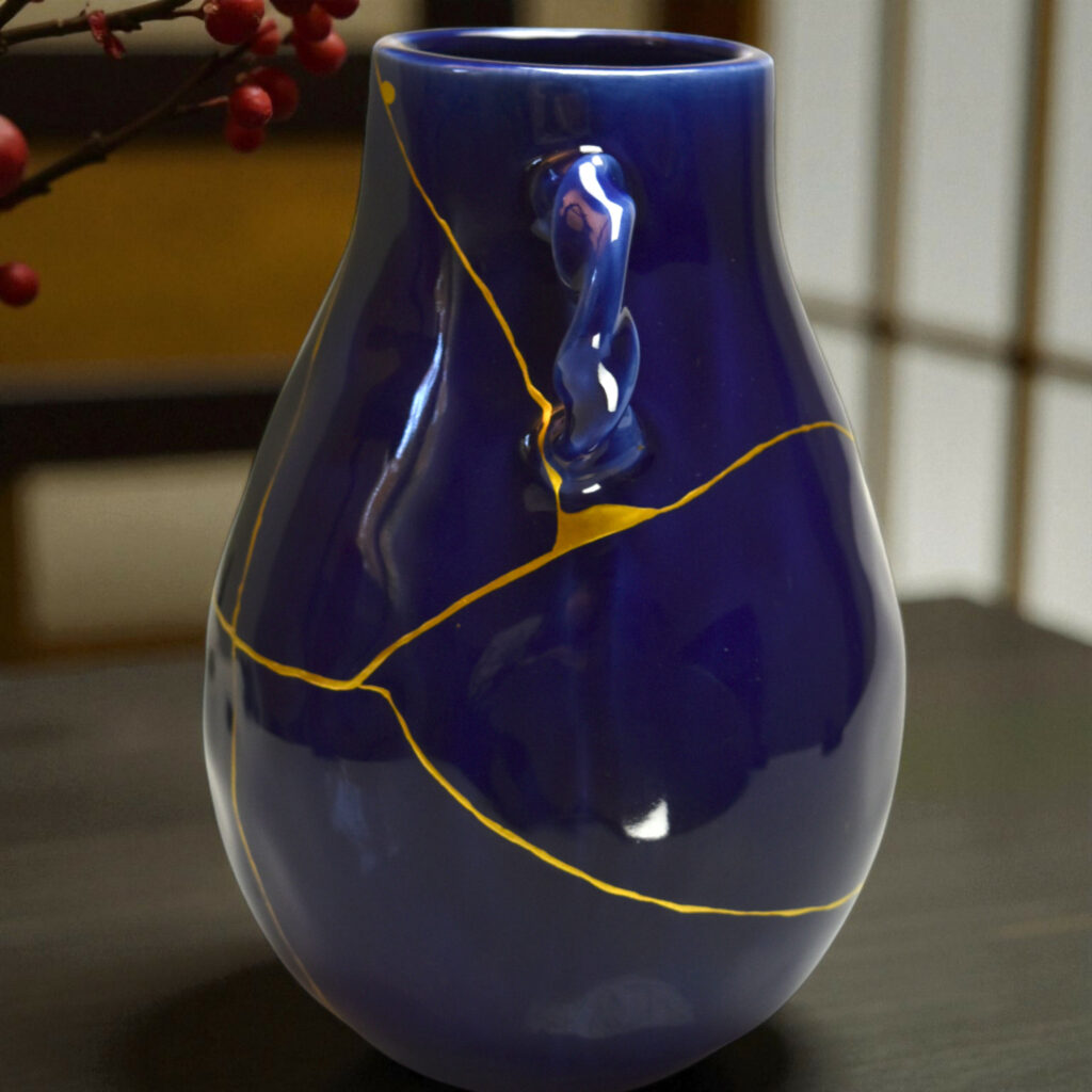 Traditional Kintsugi Shop: Kintsugi By Myriam greff