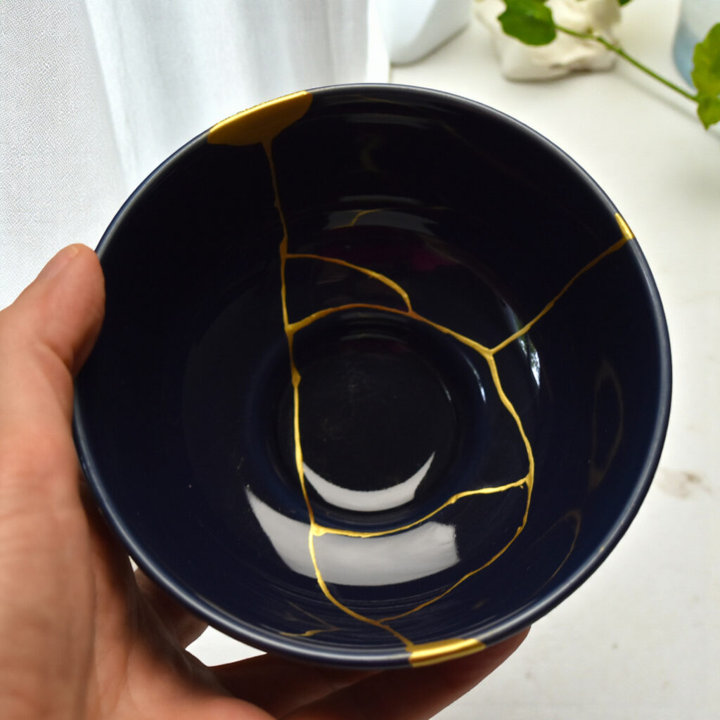 Traditional Kintsugi Shop: Kintsugi By Myriam greff