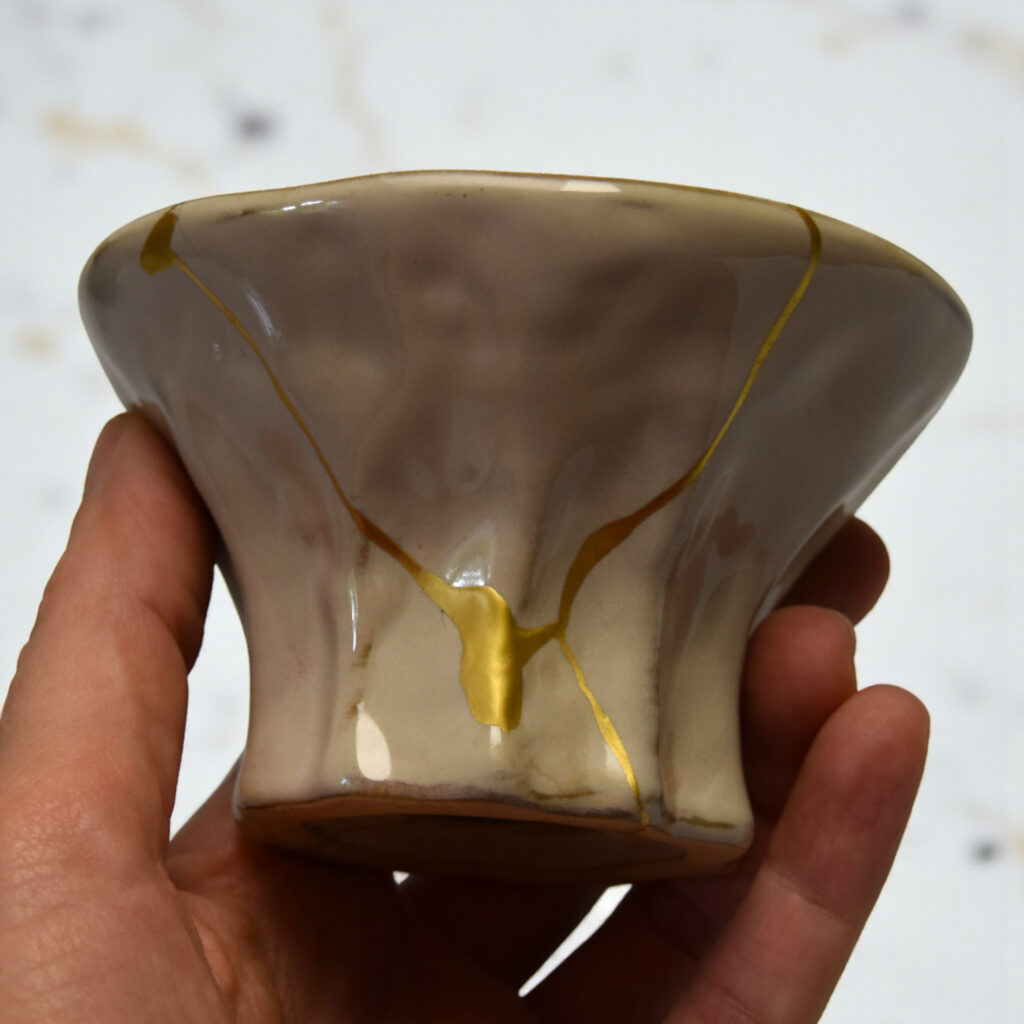 Traditional Kintsugi Shop: Kintsugi By Myriam greff