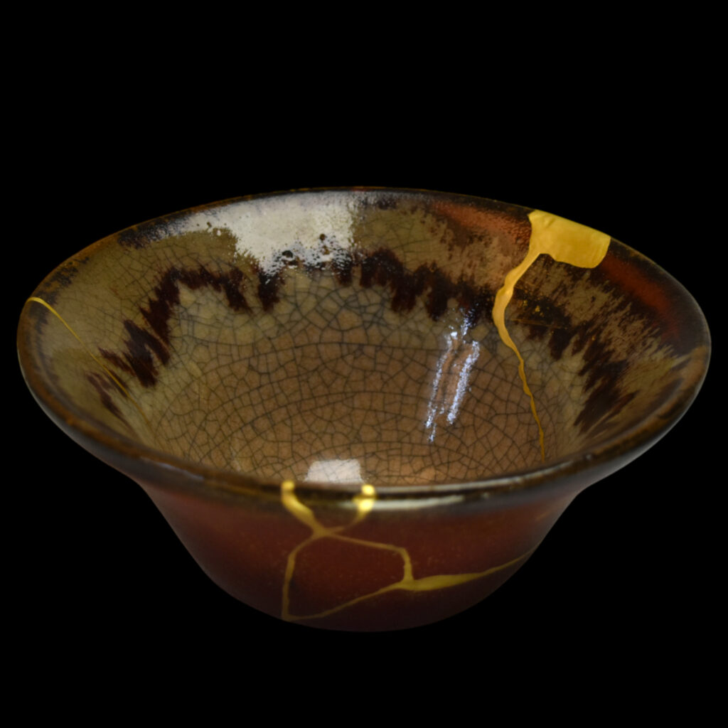 Traditional Kintsugi Shop: Kintsugi By Myriam greff