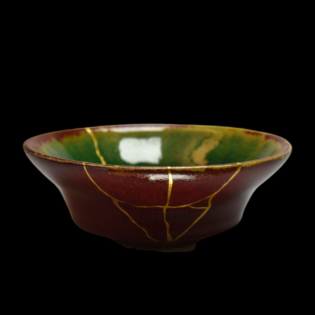 Traditional Kintsugi Shop: Kintsugi By Myriam greff