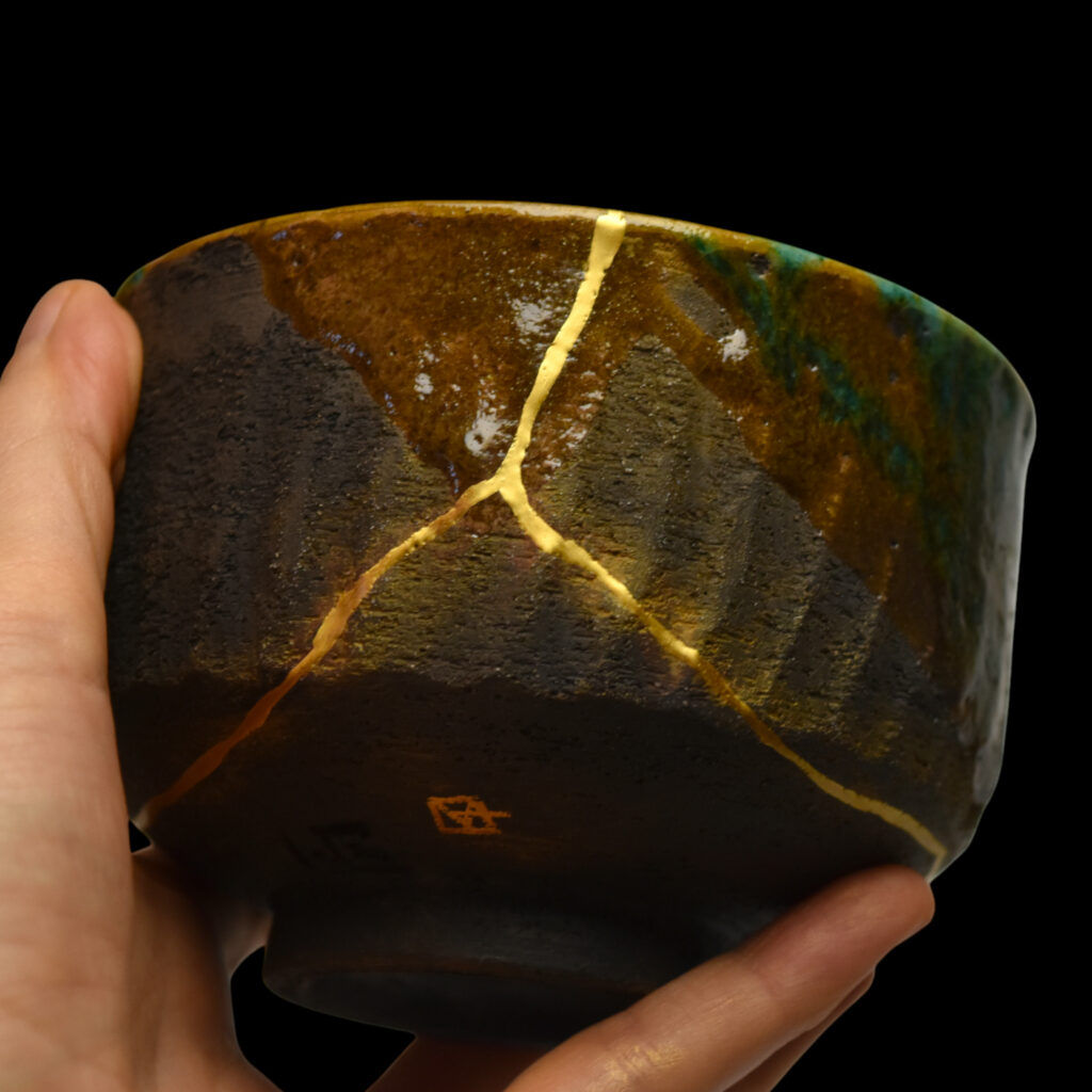 Traditional Kintsugi Shop: Kintsugi By Myriam greff