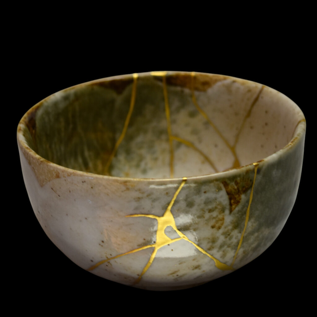 Traditional Kintsugi Shop: Kintsugi By Myriam greff