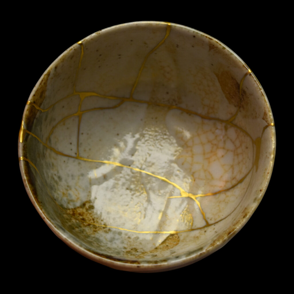 Traditional Kintsugi Shop: Kintsugi By Myriam greff