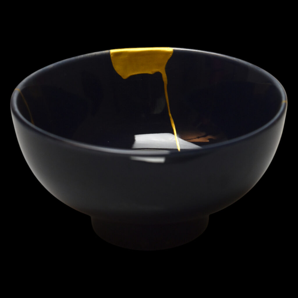 Traditional Kintsugi Shop: Kintsugi By Myriam greff