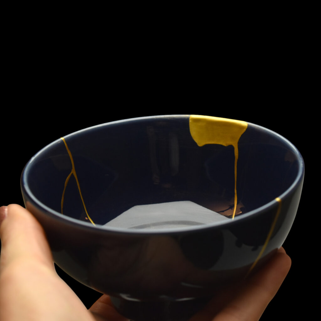 Traditional Kintsugi Shop: Kintsugi By Myriam greff